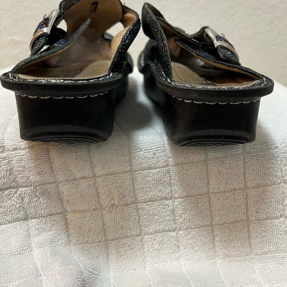 Alegria Women's Glitter Black Mules - Picture 4 of 6